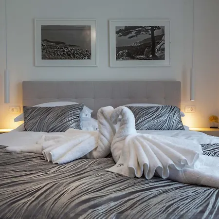 Holiday home Eudora By Interhome Makarska